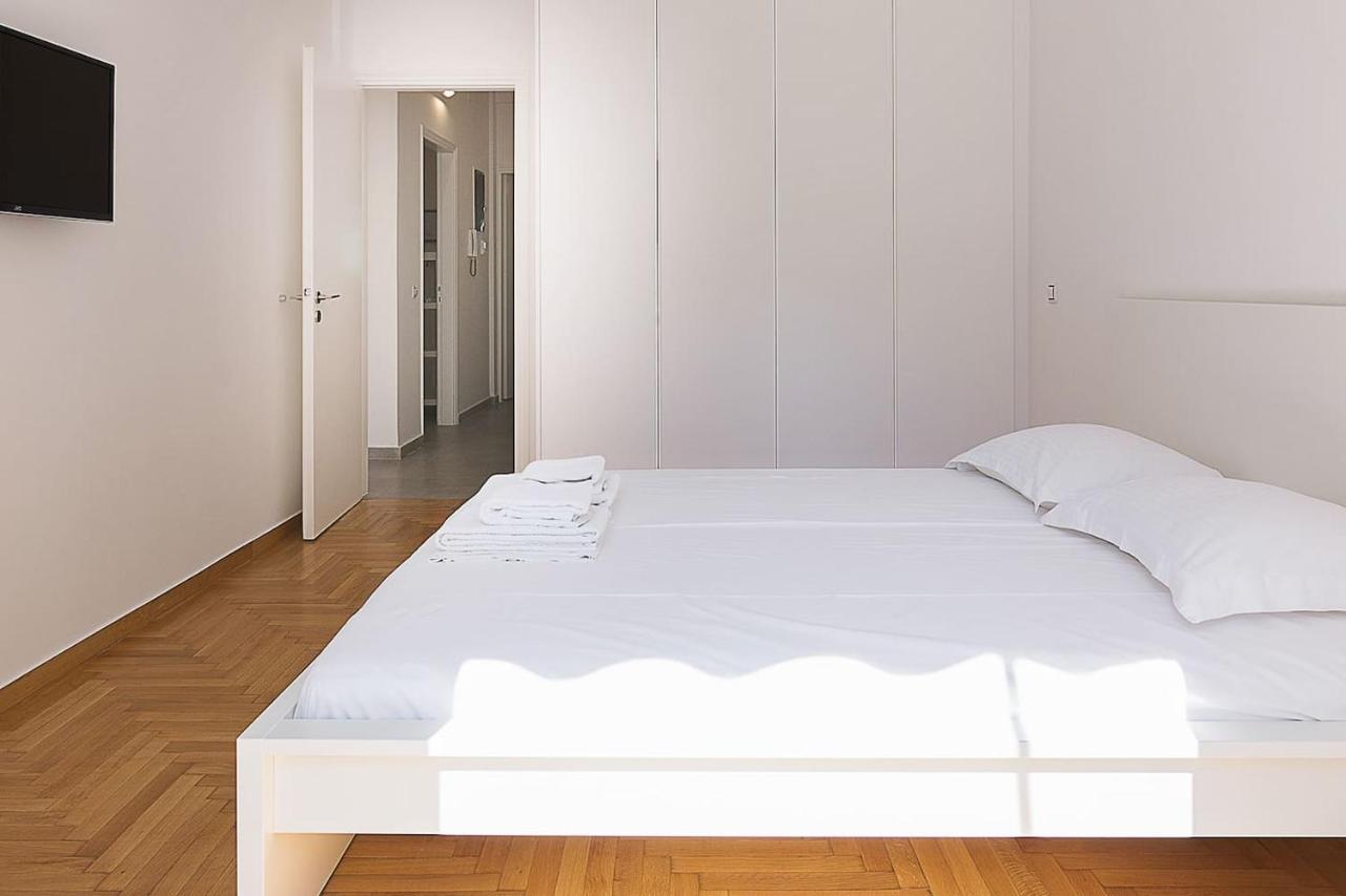 Spacious Two Bedroom Apartment In Central Location Aten Exteriör bild
