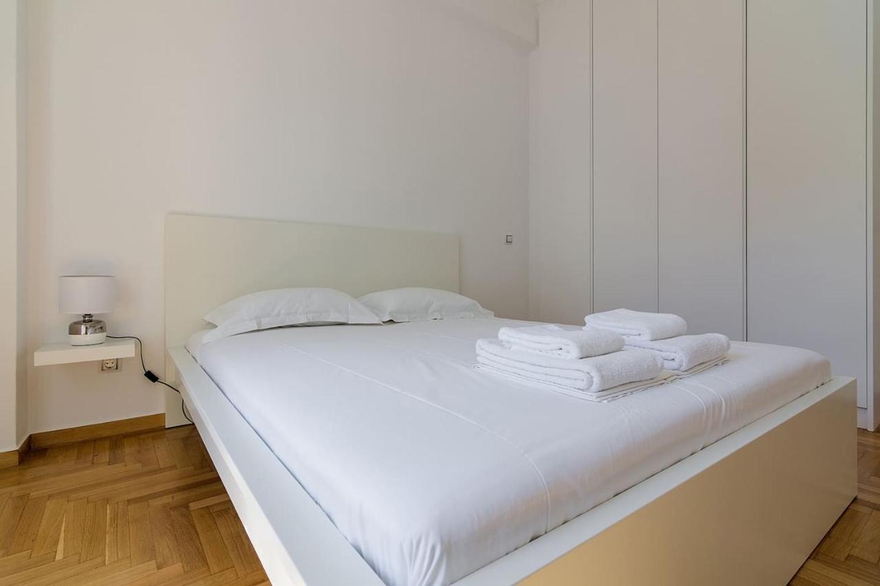 Spacious Two Bedroom Apartment In Central Location Aten Exteriör bild