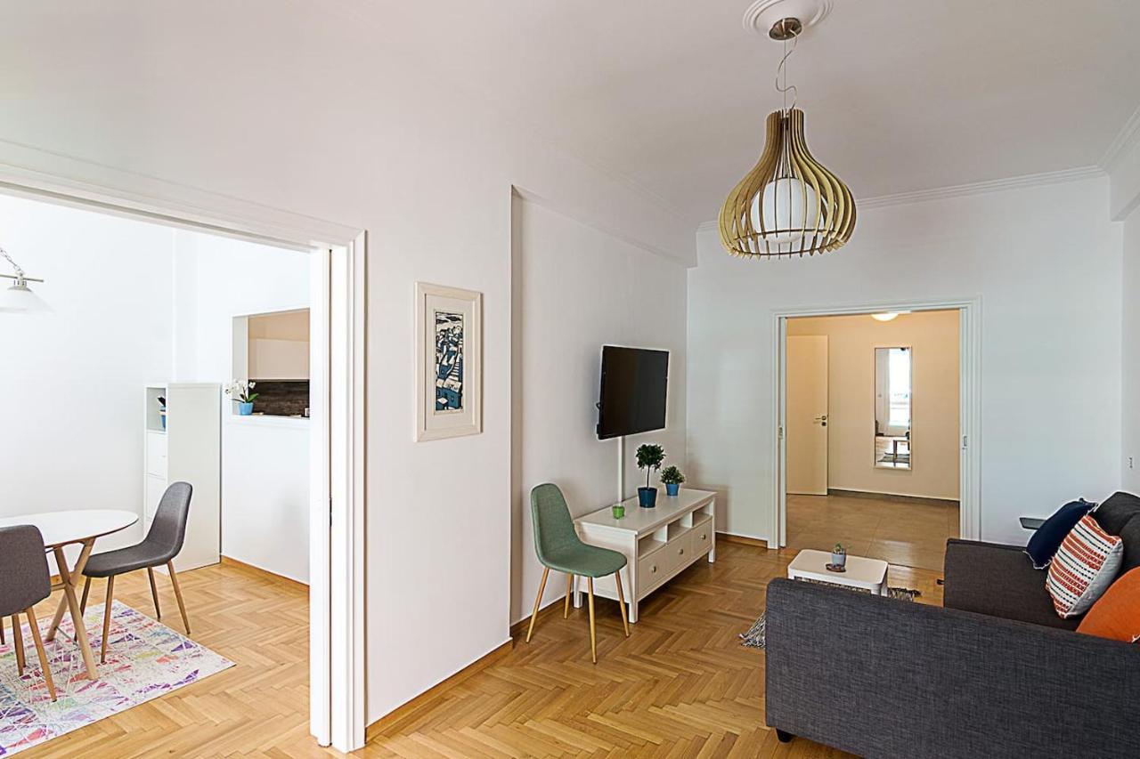 Spacious Two Bedroom Apartment In Central Location Aten Exteriör bild